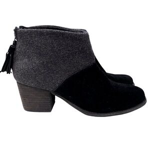 Toms Lacy Ankle Boots Black Suede and Grey Wool Tassle Zipper Size 7.5